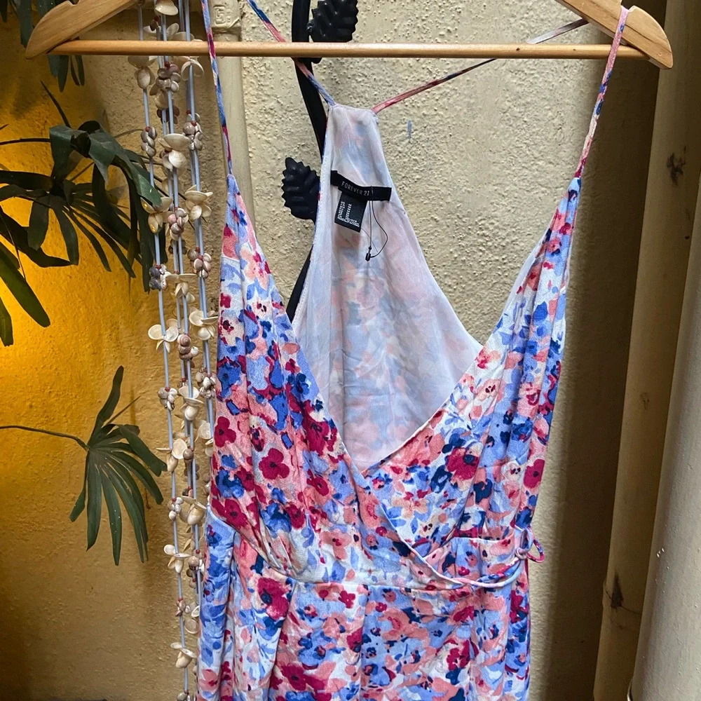 Forever21 Dress. Size- M - Picture 4 of 11